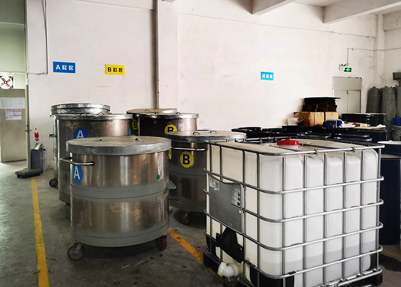 模具硅膠未到時間就出現脫模的原因 ？
