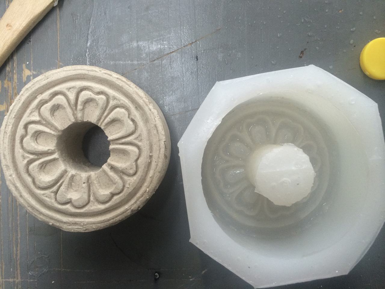 固化好的硅膠模具放置多久不能用了？